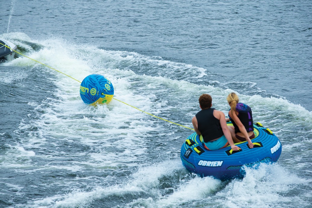 Pływadło O'Brien holowane z wykorzystaniem liny Shockball